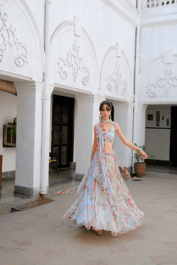 Clarisse Veil Lehenga