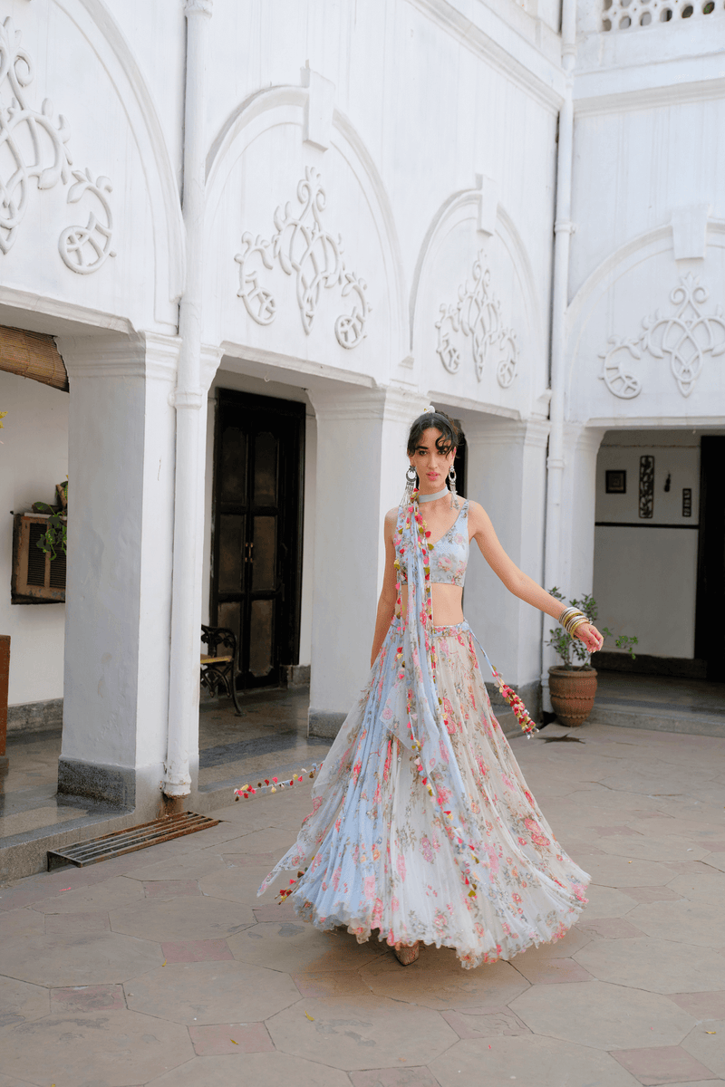 Clarisse Veil Lehenga