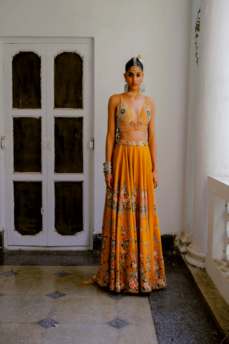 Odette Veil Lehenga
