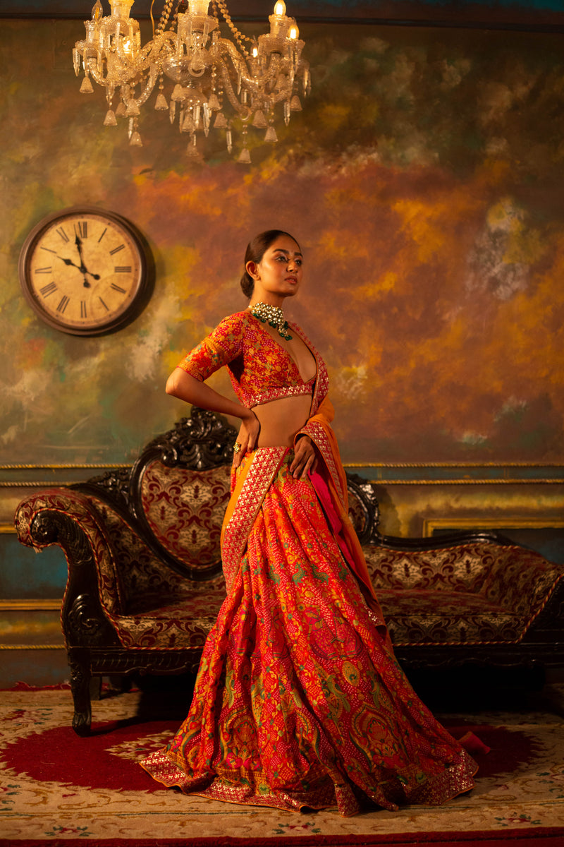 Eclipsed Melody Banarasi Charm